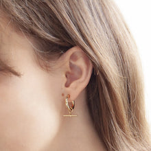 Load image into Gallery viewer, Najo - T-Bar Hoop Gold Earring