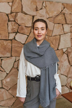 Load image into Gallery viewer, Isle Of Mine - Carson Scarf - Grey