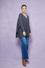 Load image into Gallery viewer, Isle Of Mine - Carson Poncho - Raven